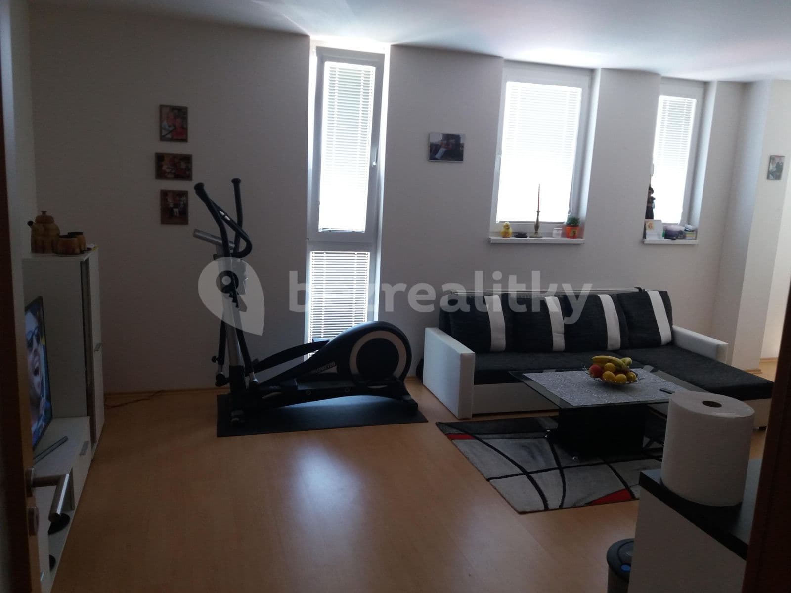 1 bedroom with open-plan kitchen flat to rent, 51 m², Na Horizontu, Králův Dvůr, Středočeský Region 1 bedroom with open-plan kitchen flat to rent, 51 m², Na Horizontu, Králův Dvůr, Středočeský Region