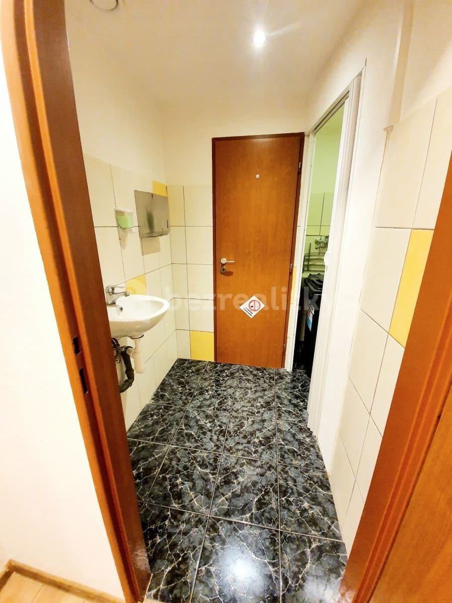 non-residential property to rent, 87 m², V Olšinách, Prague, Prague non-residential property to rent, 87 m², V Olšinách, Prague, Prague