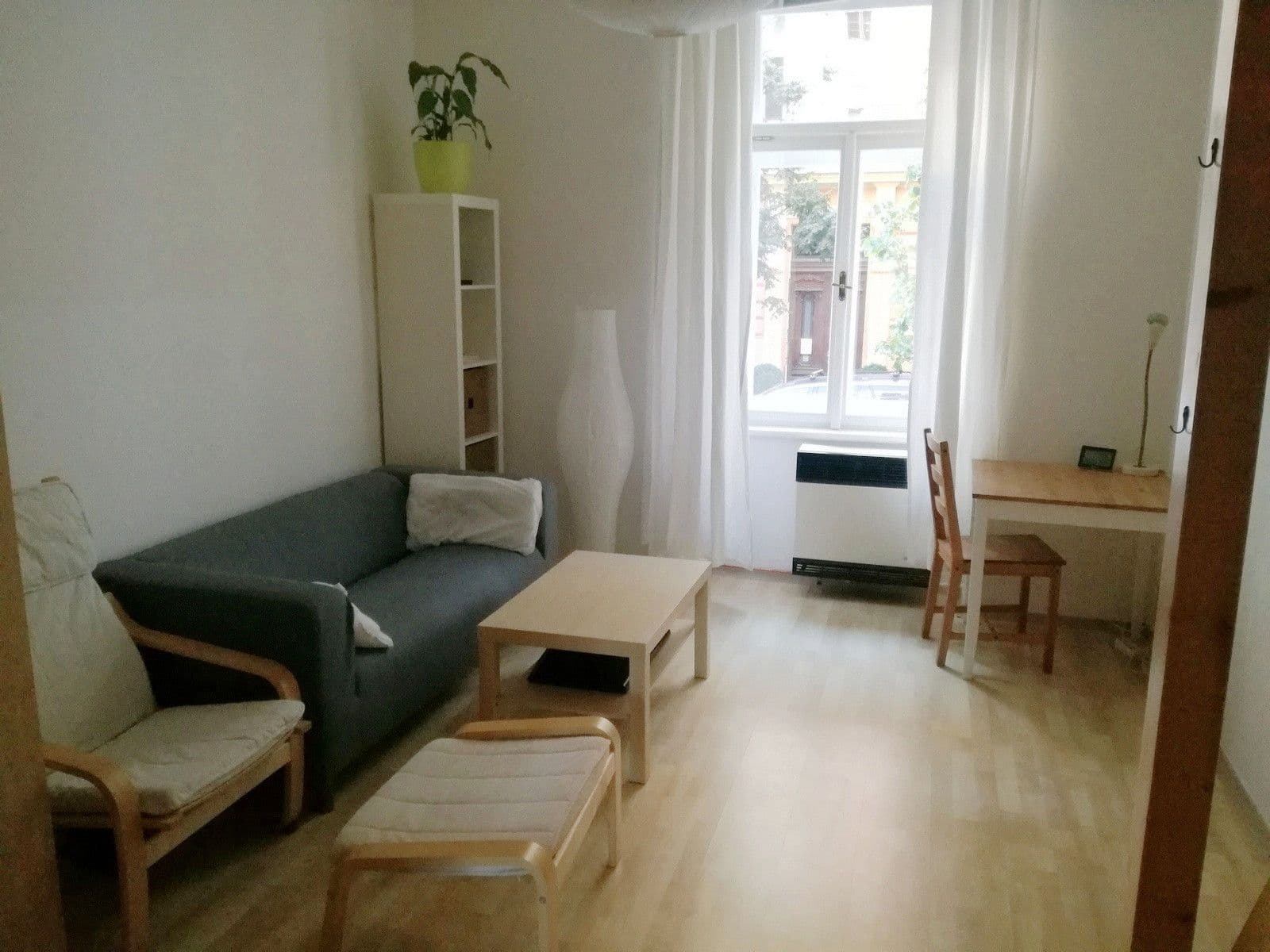 1 bedroom flat to rent, 35 m², Jana Masaryka, Prague, Prague 1 bedroom flat to rent, 35 m², Jana Masaryka, Prague, Prague