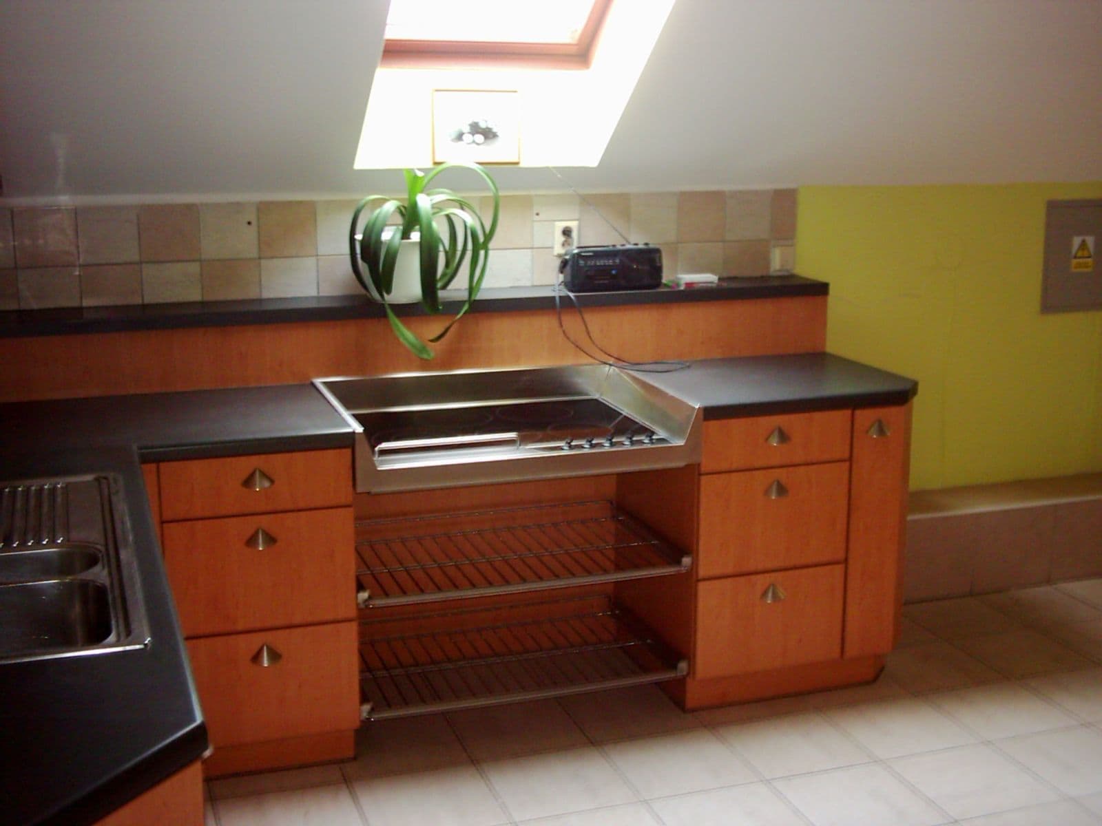 3 bedroom with open-plan kitchen flat to rent, 150 m², Koželužská, Olomouc, Olomoucký Region 3 bedroom with open-plan kitchen flat to rent, 150 m², Koželužská, Olomouc, Olomoucký Region