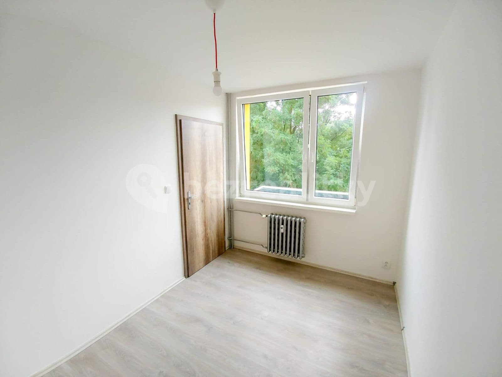 1 bedroom with open-plan kitchen flat to rent, 47 m², V Lázních, Jesenice, Středočeský Region 1 bedroom with open-plan kitchen flat to rent, 47 m², V Lázních, Jesenice, Středočeský Region