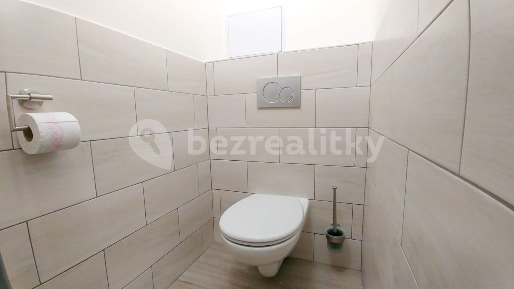 1 bedroom with open-plan kitchen flat to rent, 47 m², V Lázních, Jesenice, Středočeský Region 1 bedroom with open-plan kitchen flat to rent, 47 m², V Lázních, Jesenice, Středočeský Region