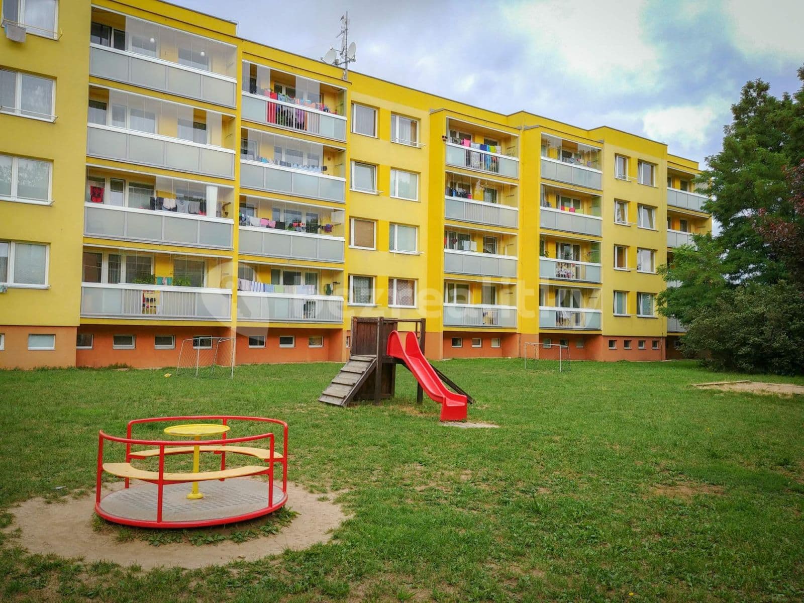 1 bedroom with open-plan kitchen flat to rent, 47 m², V Lázních, Jesenice, Středočeský Region 1 bedroom with open-plan kitchen flat to rent, 47 m², V Lázních, Jesenice, Středočeský Region