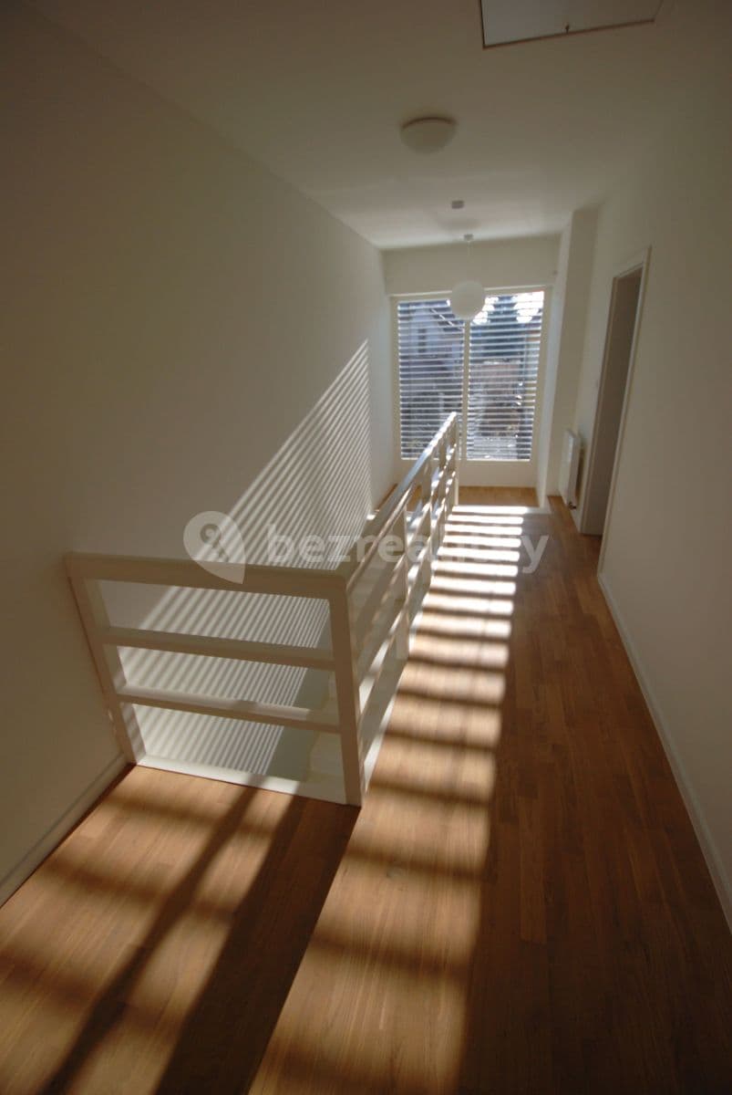 house to rent, 114 m², Vokřínská, Prague, Prague house to rent, 114 m², Vokřínská, Prague, Prague