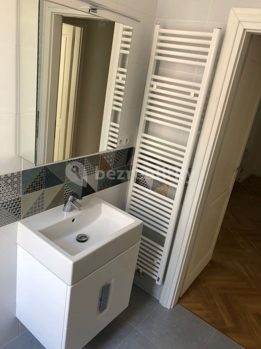 2 bedroom with open-plan kitchen flat to rent, 88 m², U Nádražní lávky, Prague, Prague 2 bedroom with open-plan kitchen flat to rent, 88 m², U Nádražní lávky, Prague, Prague