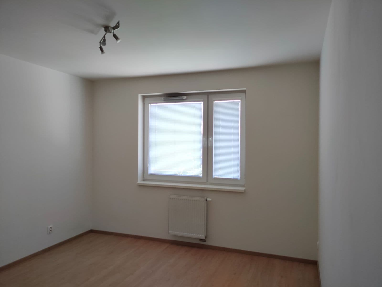 1 bedroom with open-plan kitchen flat to rent, 50 m², Kolbenova, Prague, Prague 1 bedroom with open-plan kitchen flat to rent, 50 m², Kolbenova, Prague, Prague