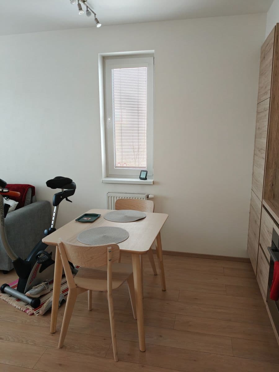 1 bedroom with open-plan kitchen flat to rent, 50 m², Kolbenova, Prague, Prague 1 bedroom with open-plan kitchen flat to rent, 50 m², Kolbenova, Prague, Prague