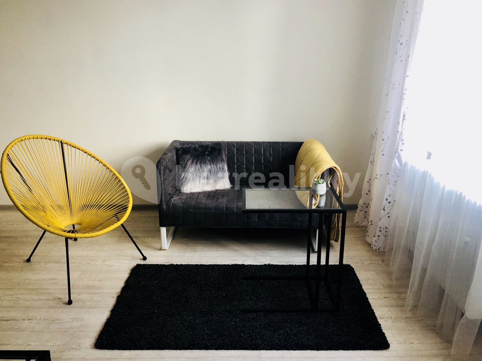 Studio flat to rent, 24 m², 17. listopadu, Ústí nad Labem, Ústecký Region Studio flat to rent, 24 m², 17. listopadu, Ústí nad Labem, Ústecký Region