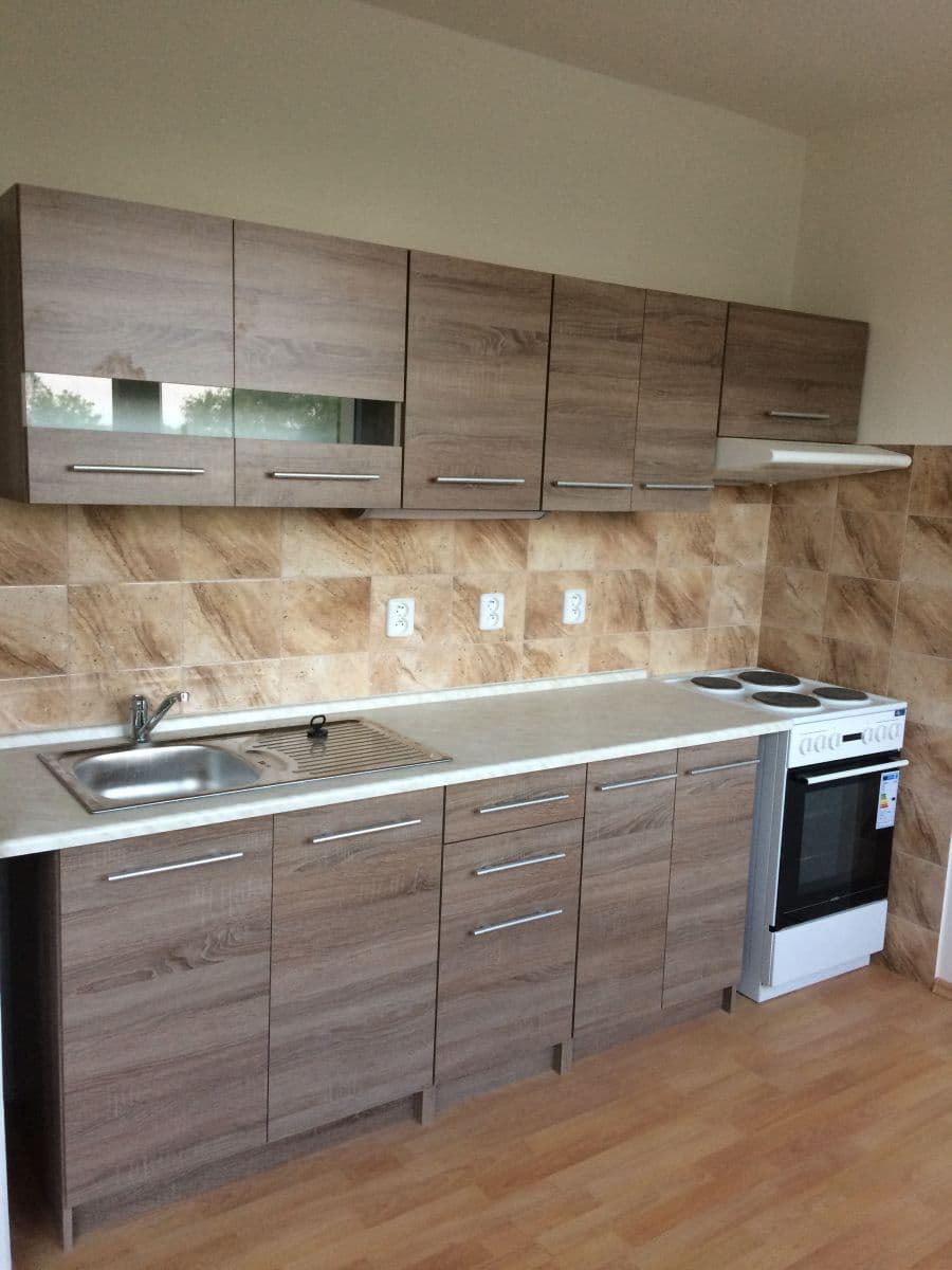 1 bedroom flat to rent, 34 m², Kojetická, Neratovice, Středočeský Region 1 bedroom flat to rent, 34 m², Kojetická, Neratovice, Středočeský Region