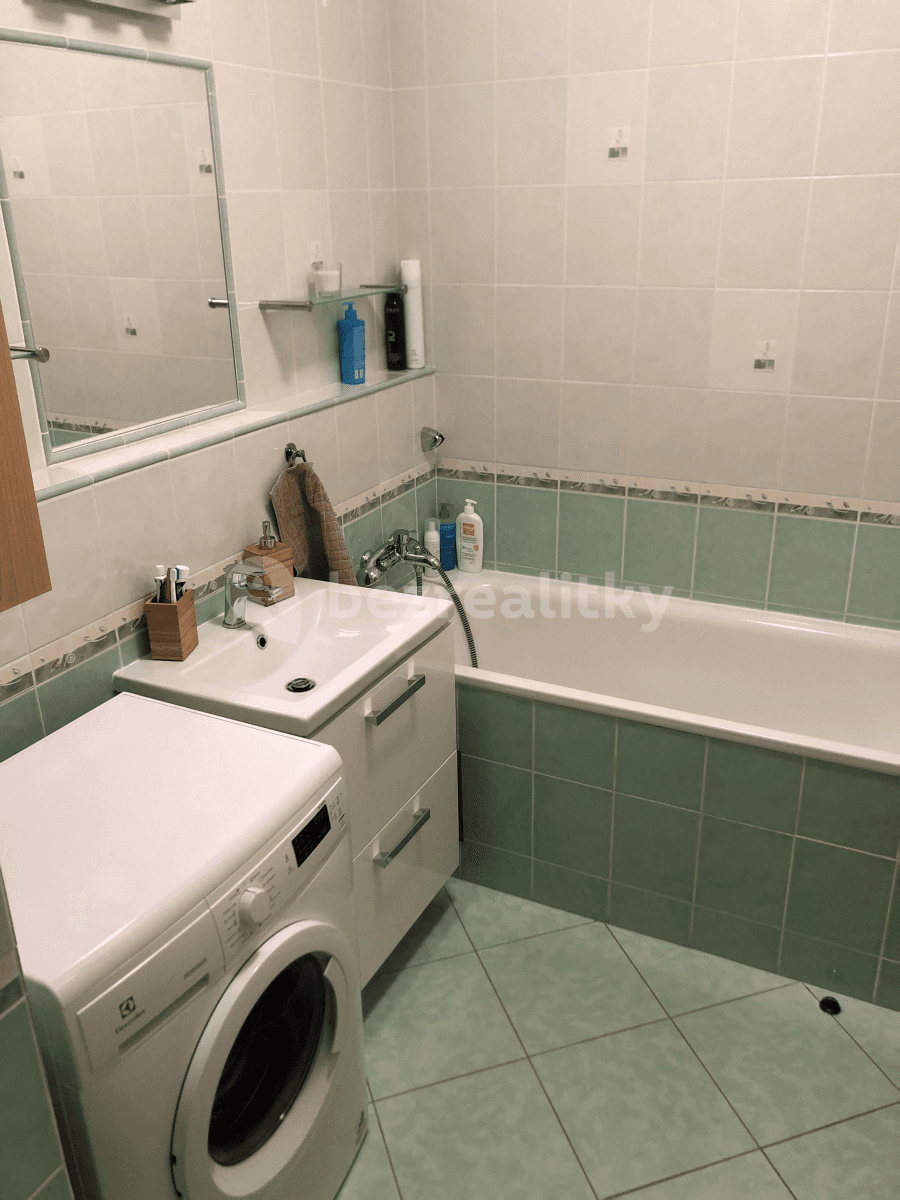 1 bedroom with open-plan kitchen flat to rent, 54 m², Lomená, Zbuzany, Středočeský Region 1 bedroom with open-plan kitchen flat to rent, 54 m², Lomená, Zbuzany, Středočeský Region