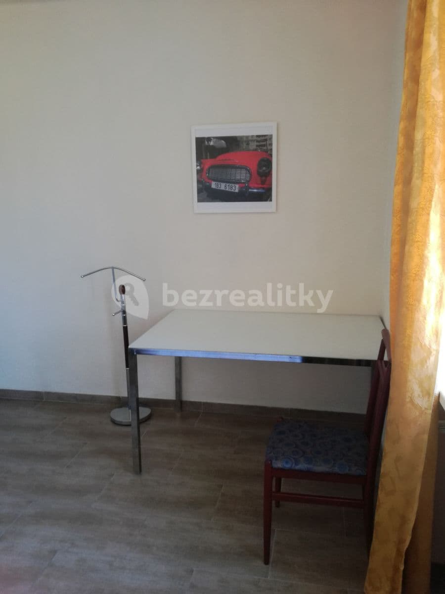 Studio flat to rent, 22 m², U Průhonu, Prague, Prague Studio flat to rent, 22 m², U Průhonu, Prague, Prague