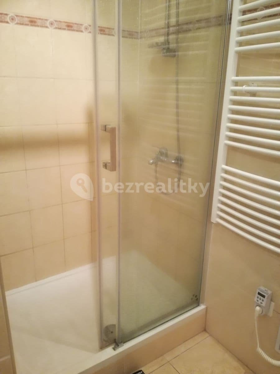 Studio flat to rent, 28 m², Jankovcova, Prague, Prague Studio flat to rent, 28 m², Jankovcova, Prague, Prague