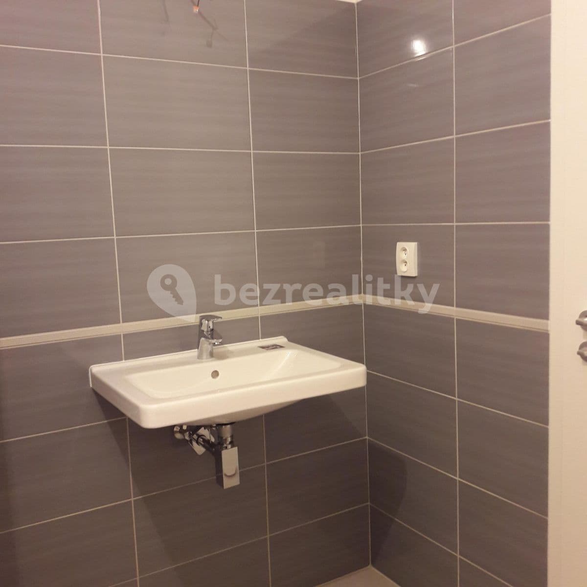2 bedroom flat to rent, 74 m², Sokolovská, Prague, Prague 2 bedroom flat to rent, 74 m², Sokolovská, Prague, Prague