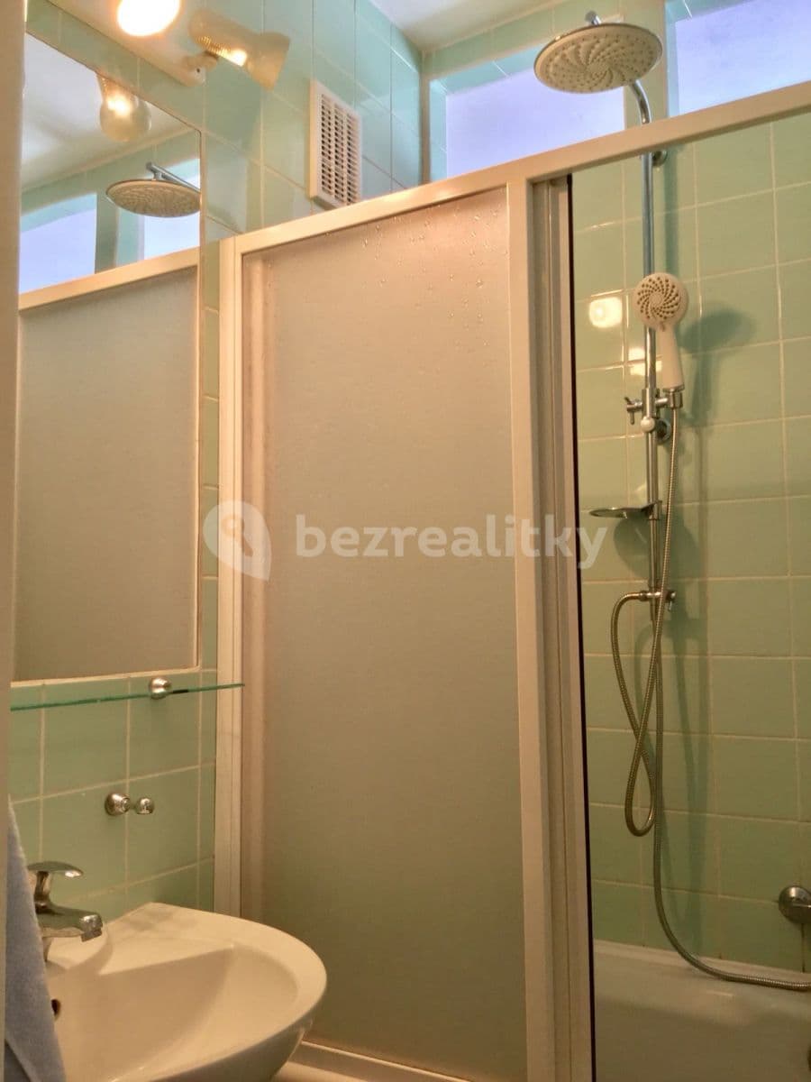 2 bedroom flat to rent, 54 m², Strnadova, Plzeň, Plzeňský Region 2 bedroom flat to rent, 54 m², Strnadova, Plzeň, Plzeňský Region