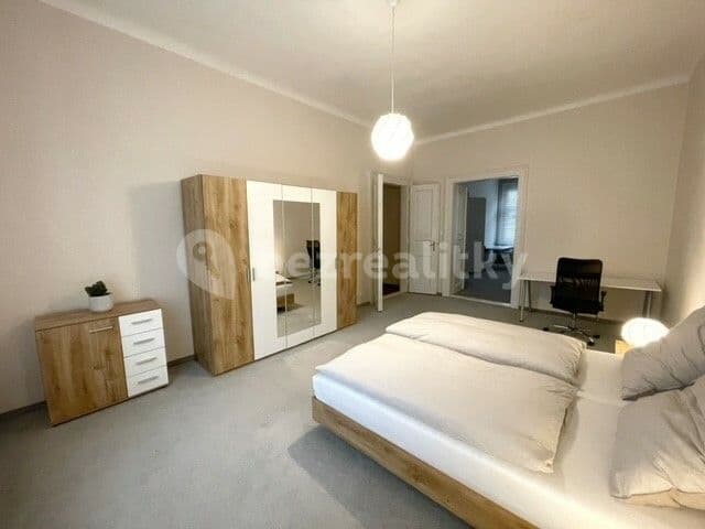 3 bedroom flat to rent, 120 m², Rumunská, Prague, Prague 3 bedroom flat to rent, 120 m², Rumunská, Prague, Prague