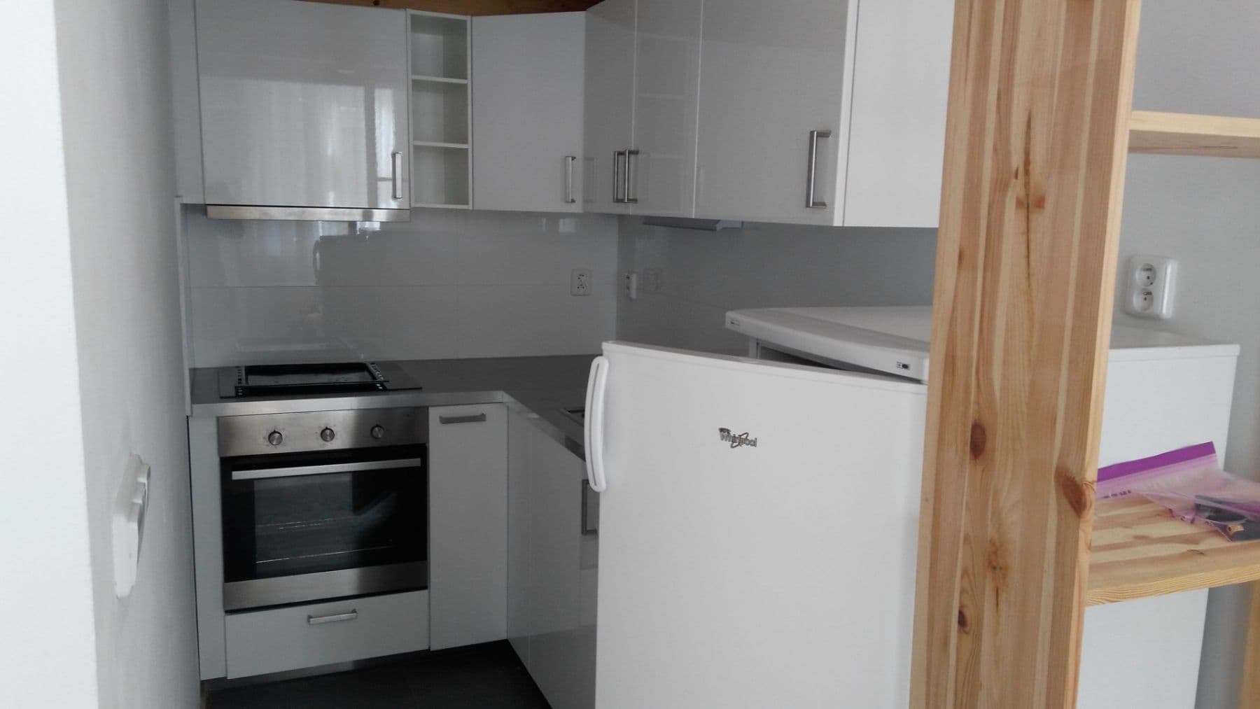 1 bedroom with open-plan kitchen flat to rent, 64 m², Řehořova, Prague, Prague 1 bedroom with open-plan kitchen flat to rent, 64 m², Řehořova, Prague, Prague