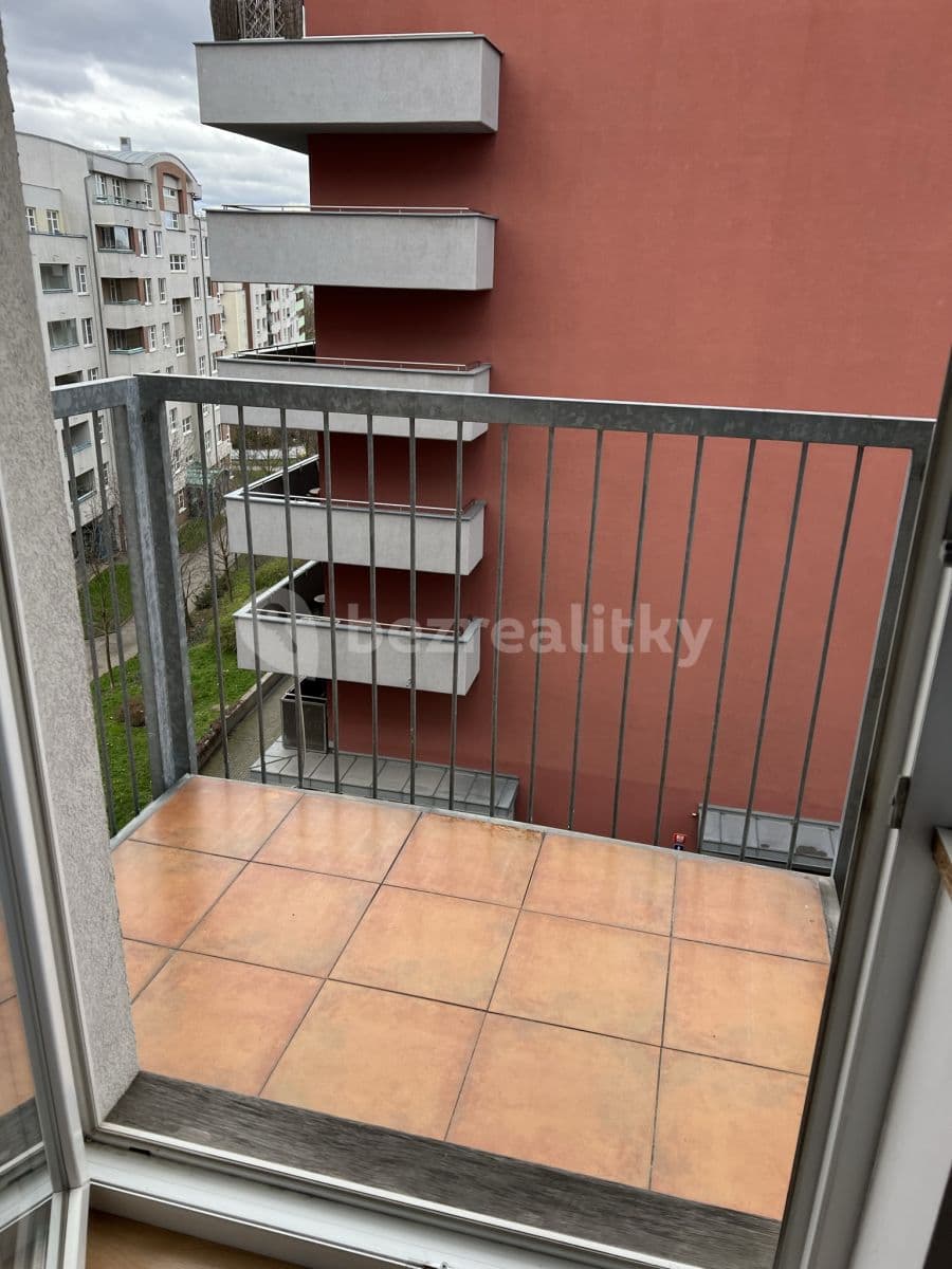 1 bedroom with open-plan kitchen flat to rent, 51 m², Pešlova, Prague, Prague 1 bedroom with open-plan kitchen flat to rent, 51 m², Pešlova, Prague, Prague