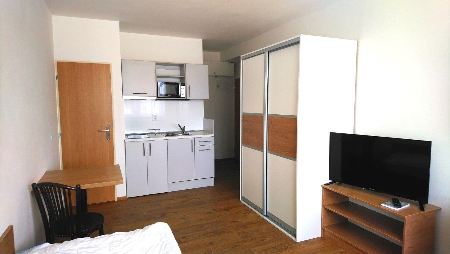 Studio flat to rent, 25 m², Na Radosti, Prague, Prague Studio flat to rent, 25 m², Na Radosti, Prague, Prague