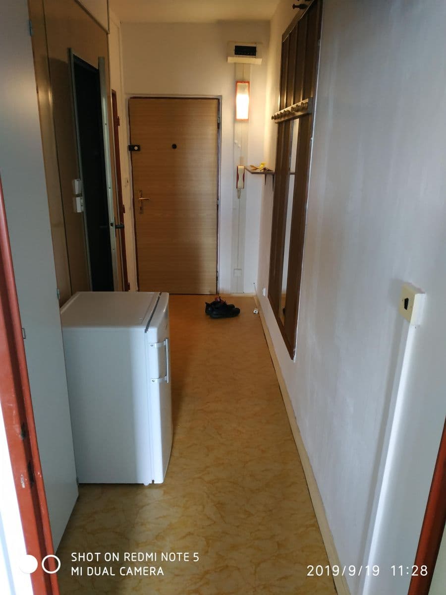 Studio flat to rent, 36 m², Brožíkova, Hradec Králové, Královéhradecký Region Studio flat to rent, 36 m², Brožíkova, Hradec Králové, Královéhradecký Region
