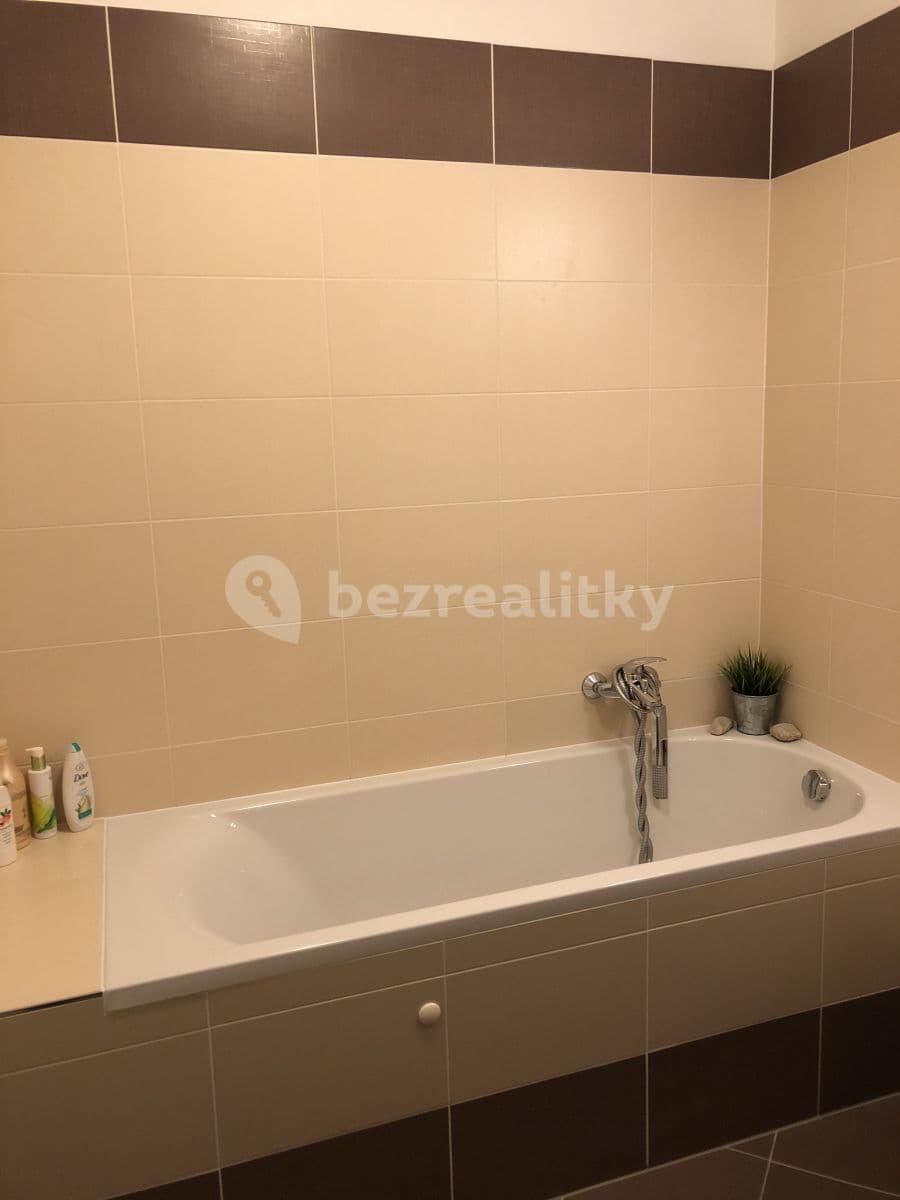 Studio flat to rent, 39 m², Modenská, Prague, Prague Studio flat to rent, 39 m², Modenská, Prague, Prague