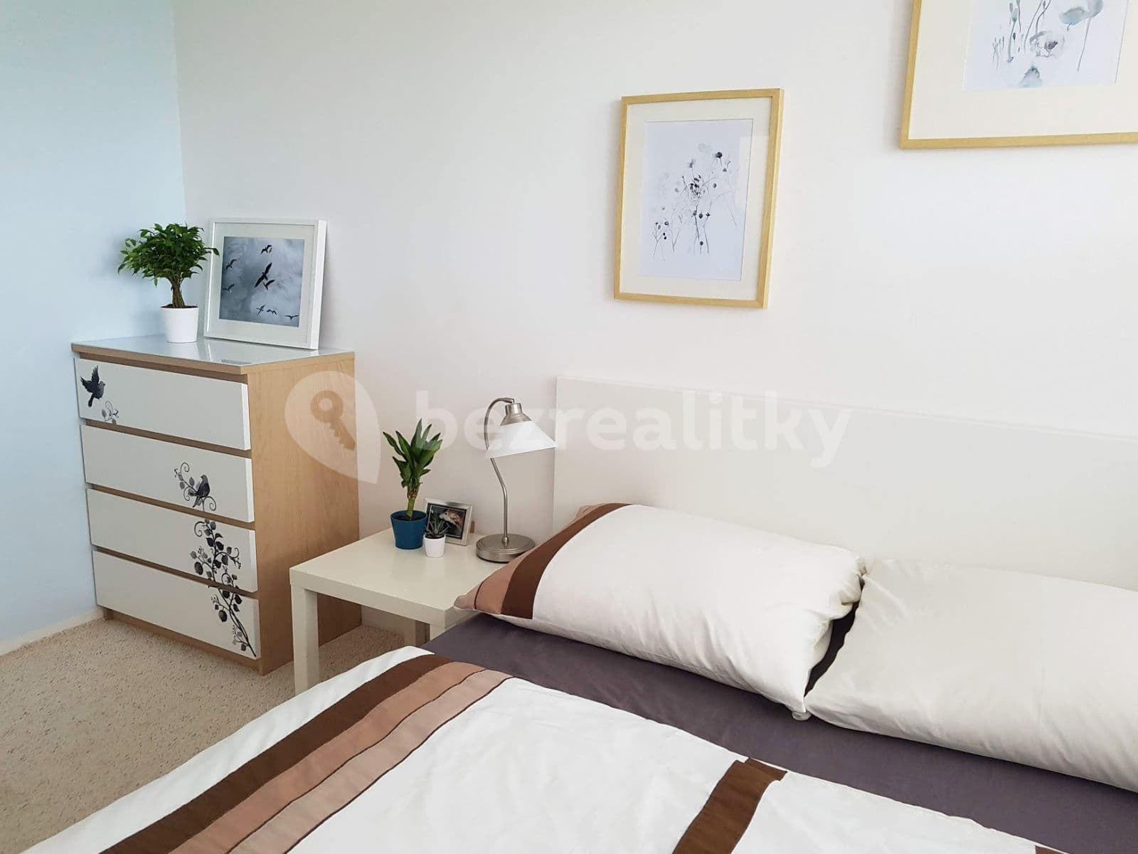 1 bedroom with open-plan kitchen flat to rent, 61 m², Štěpařská, Prague, Prague 1 bedroom with open-plan kitchen flat to rent, 61 m², Štěpařská, Prague, Prague