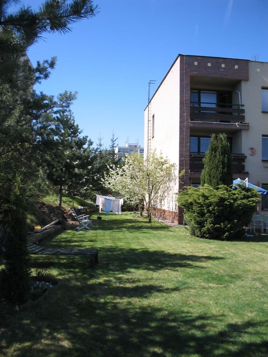 1 bedroom flat to rent, 30 m², K Jezeru, Prague, Prague 1 bedroom flat to rent, 30 m², K Jezeru, Prague, Prague