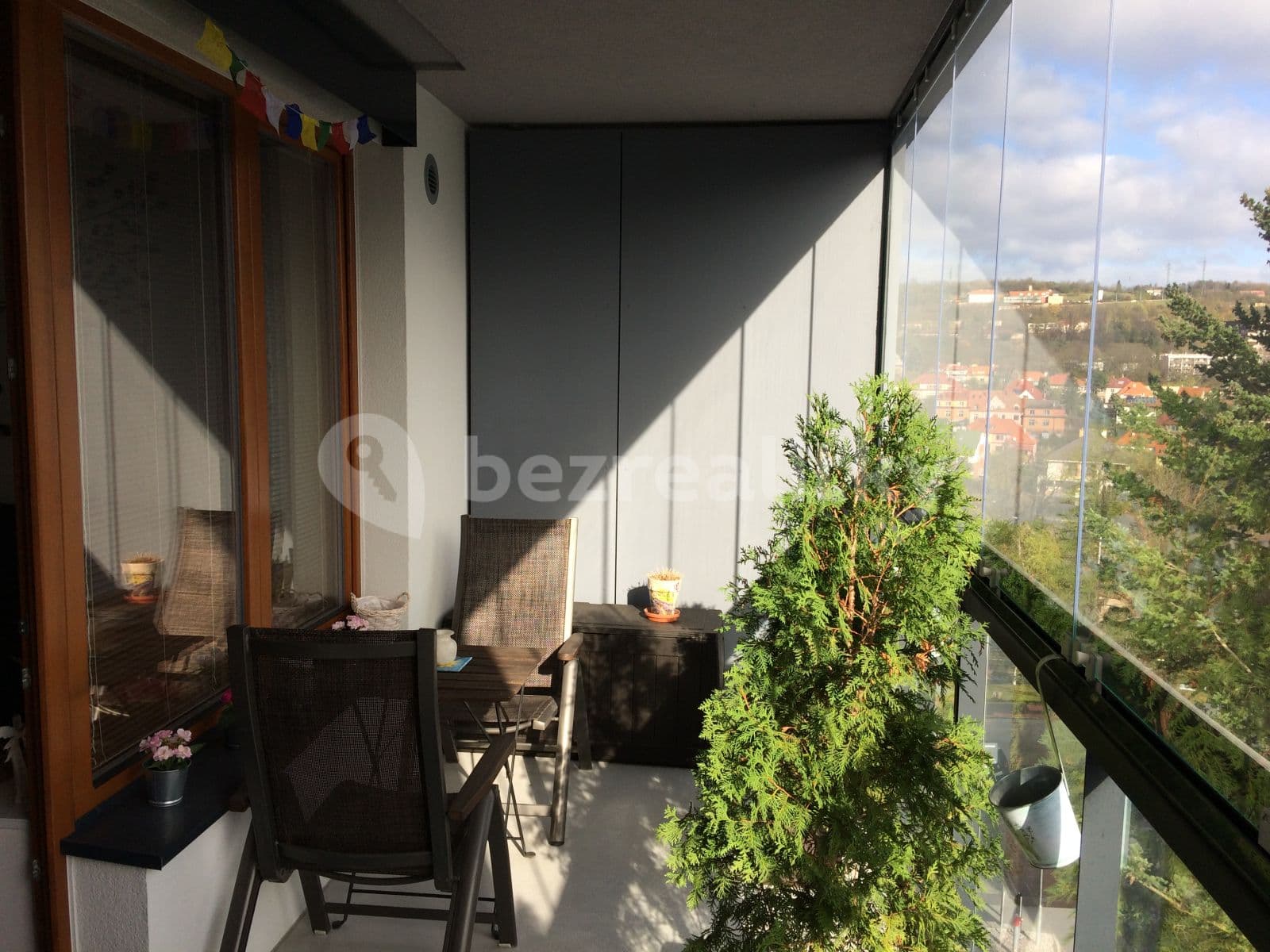 Studio flat to rent, 34 m², Plzeňská, Prague, Prague Studio flat to rent, 34 m², Plzeňská, Prague, Prague