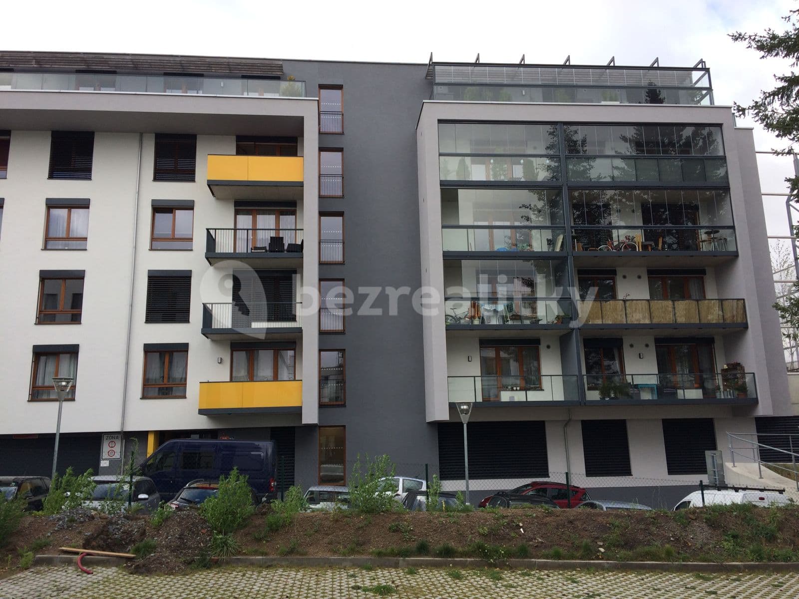 Studio flat to rent, 34 m², Plzeňská, Prague, Prague Studio flat to rent, 34 m², Plzeňská, Prague, Prague