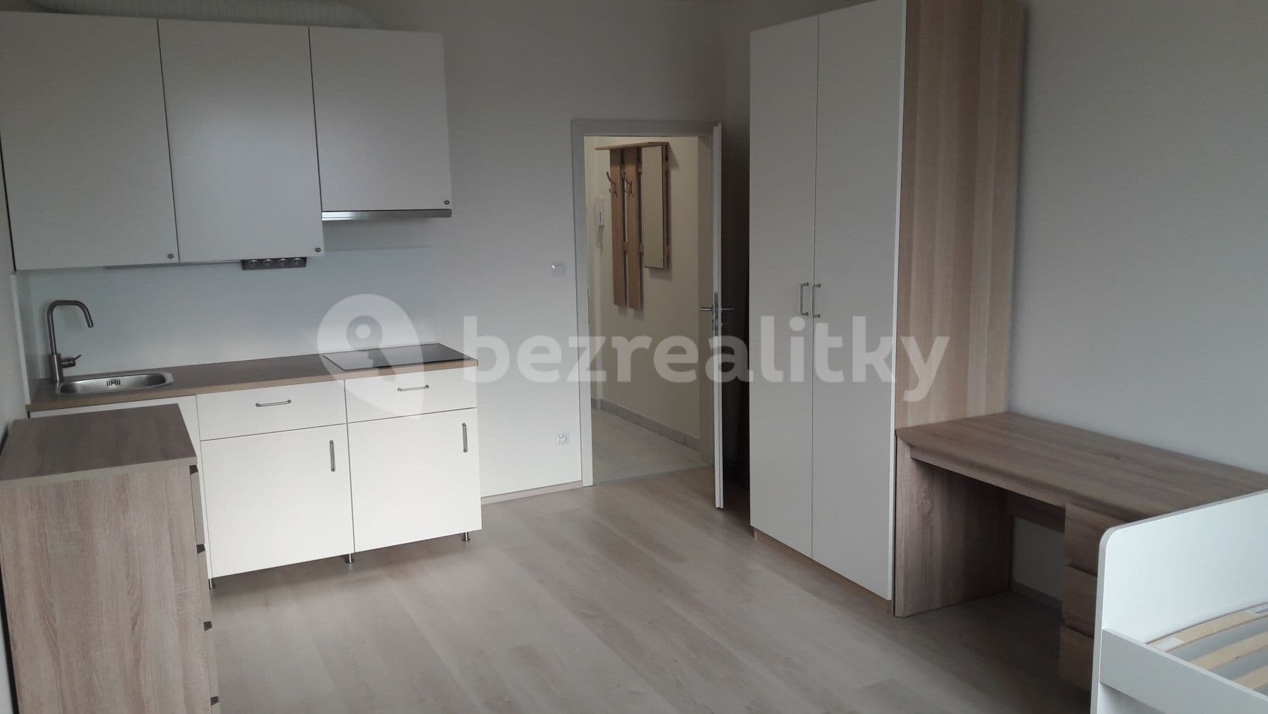 Studio flat to rent, 28 m², Plzeň, Plzeňský Region Studio flat to rent, 28 m², Plzeň, Plzeňský Region