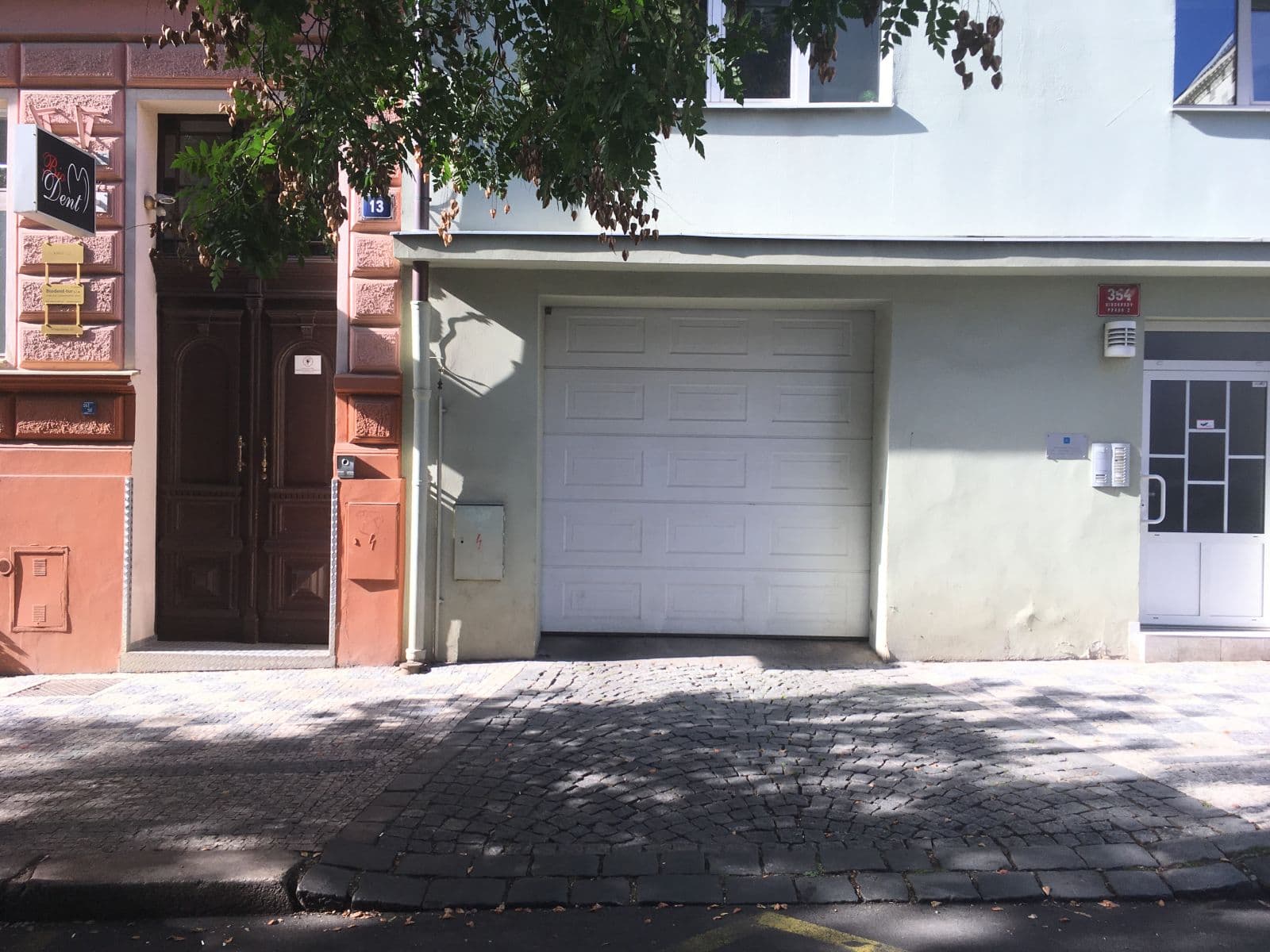 garage to rent, 8 m², Uruguayská, Prague, Prague garage to rent, 8 m², Uruguayská, Prague, Prague