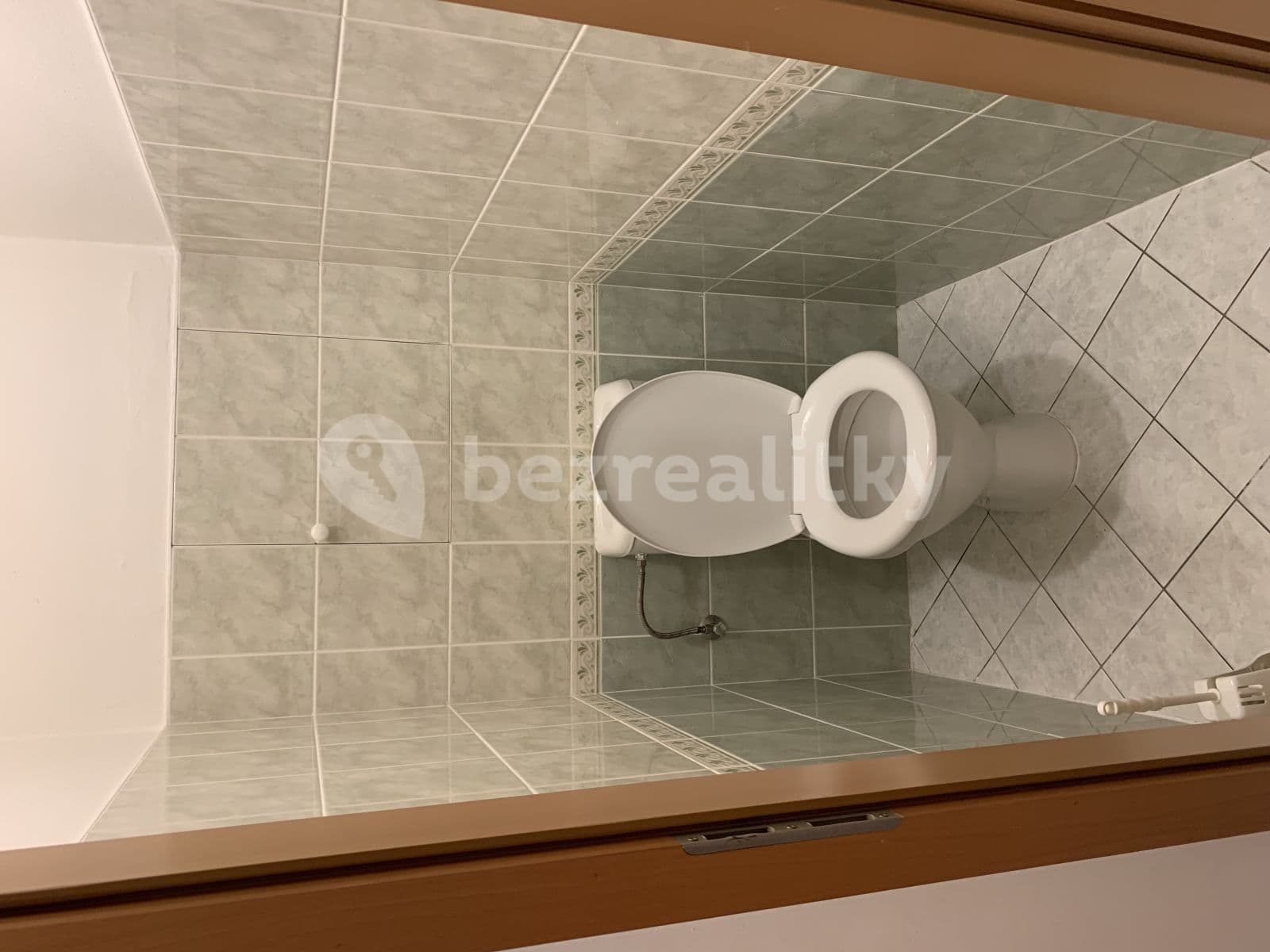 1 bedroom with open-plan kitchen flat to rent, 72 m², Petržílkova, Prague, Prague 1 bedroom with open-plan kitchen flat to rent, 72 m², Petržílkova, Prague, Prague