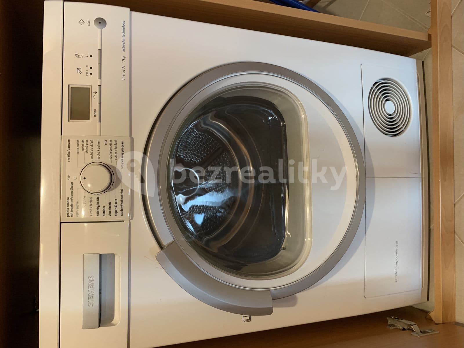 1 bedroom with open-plan kitchen flat to rent, 72 m², Petržílkova, Prague, Prague 1 bedroom with open-plan kitchen flat to rent, 72 m², Petržílkova, Prague, Prague