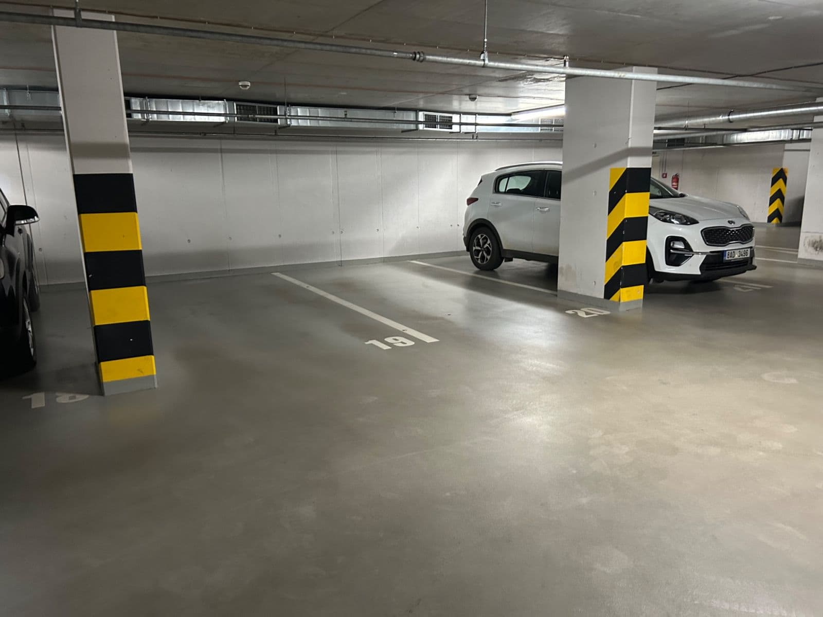 garage to rent, 15 m², Hábova, Prague, Prague garage to rent, 15 m², Hábova, Prague, Prague