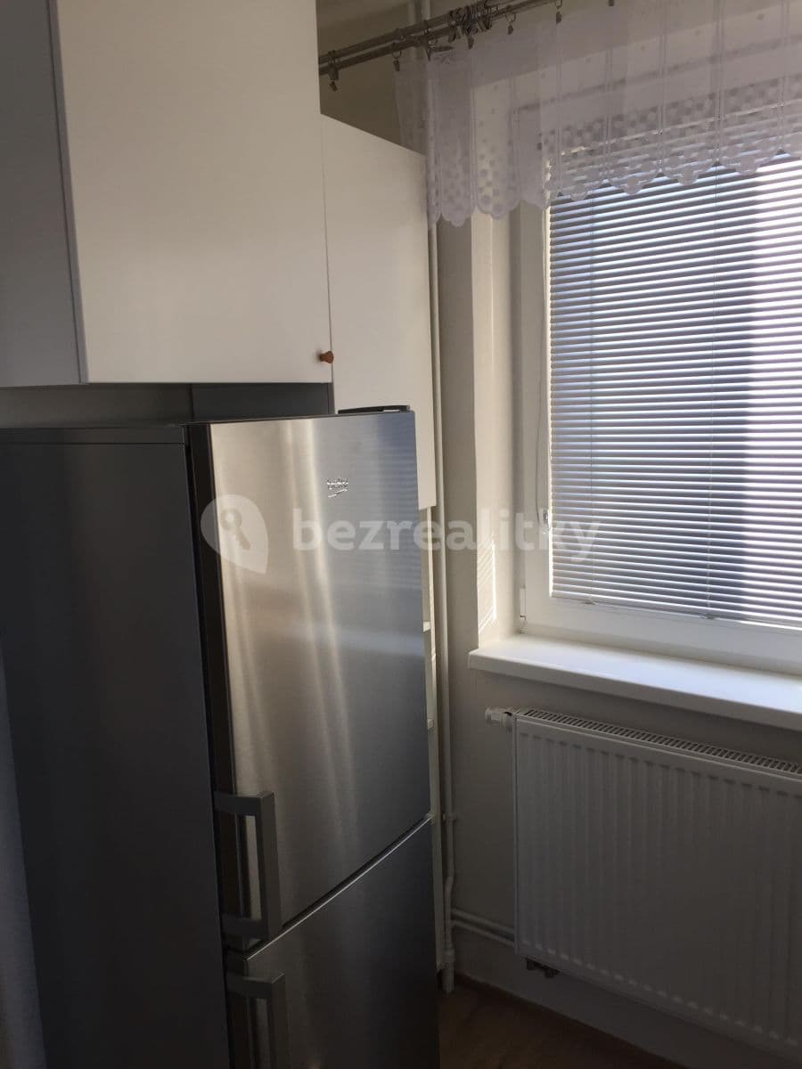 2 bedroom flat to rent, 45 m², Třebízského, Brno, Jihomoravský Region
