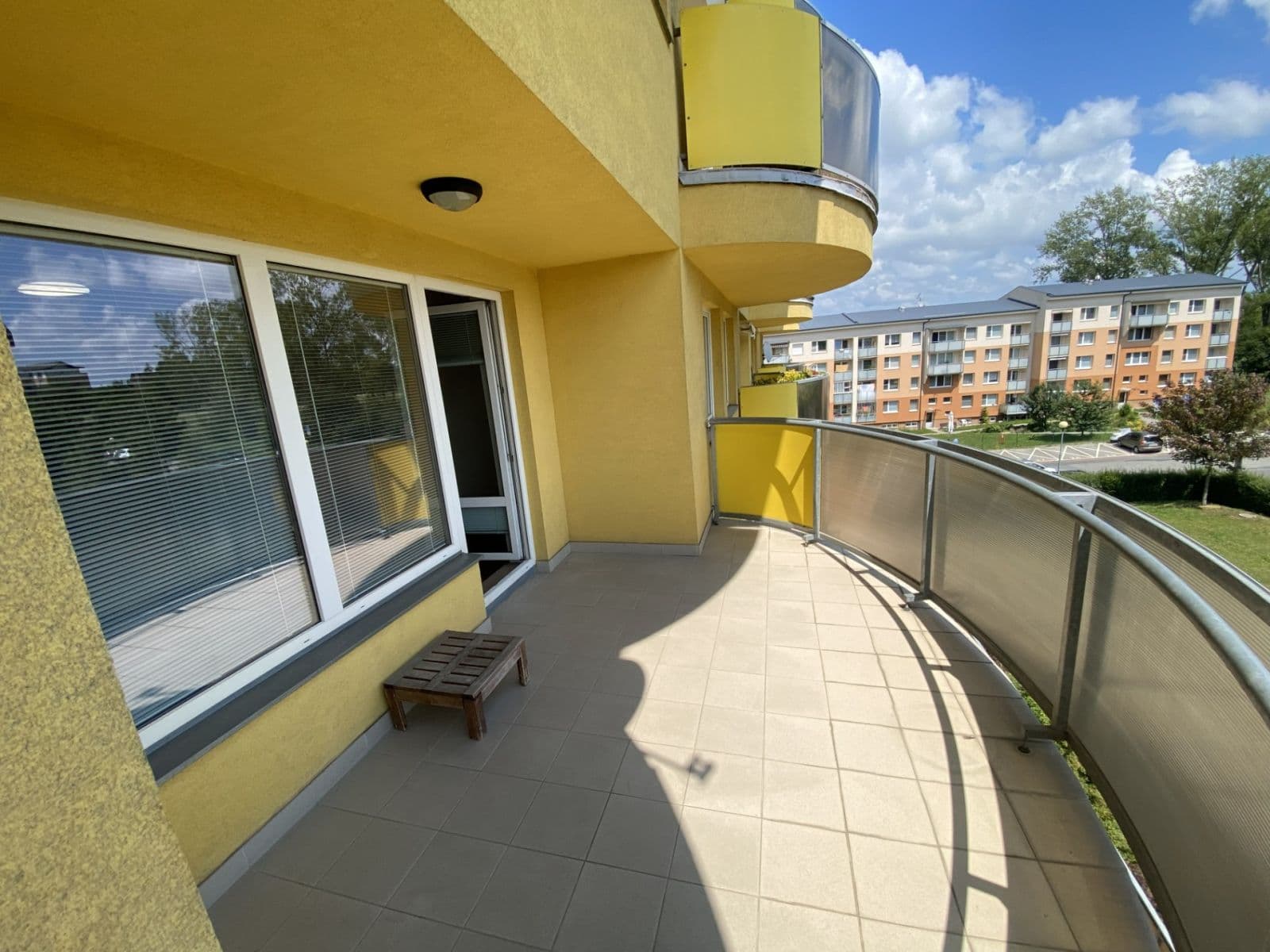 1 bedroom with open-plan kitchen flat to rent, 67 m², Na Tabulovém vrchu, Olomouc, Olomoucký Region 1 bedroom with open-plan kitchen flat to rent, 67 m², Na Tabulovém vrchu, Olomouc, Olomoucký Region