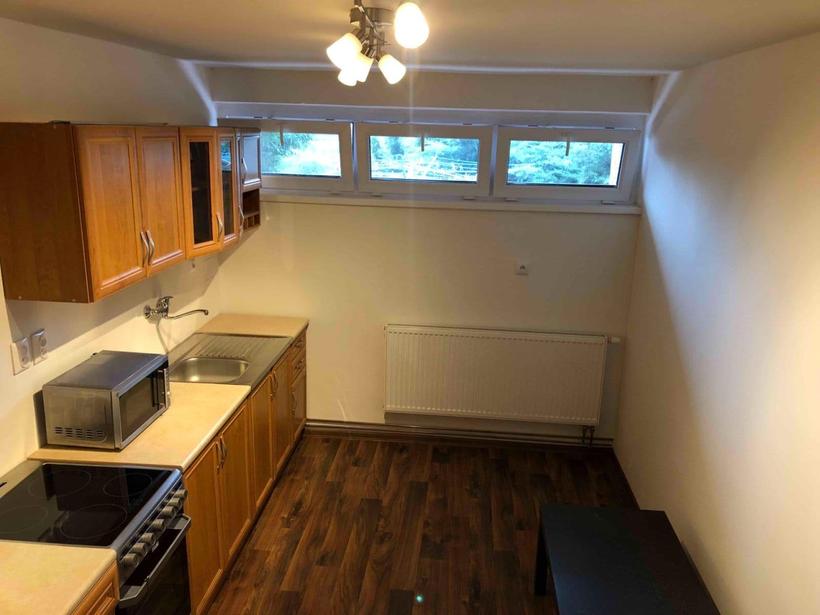 1 bedroom with open-plan kitchen flat to rent, 37 m², Vehlovická, Prague, Prague 1 bedroom with open-plan kitchen flat to rent, 37 m², Vehlovická, Prague, Prague