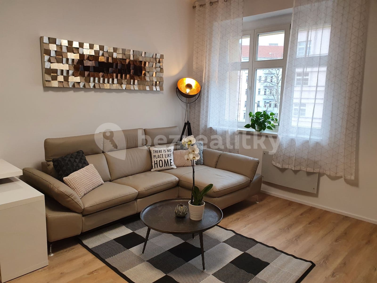 2 bedroom flat to rent, 62 m², Na Louži, Prague, Prague 2 bedroom flat to rent, 62 m², Na Louži, Prague, Prague