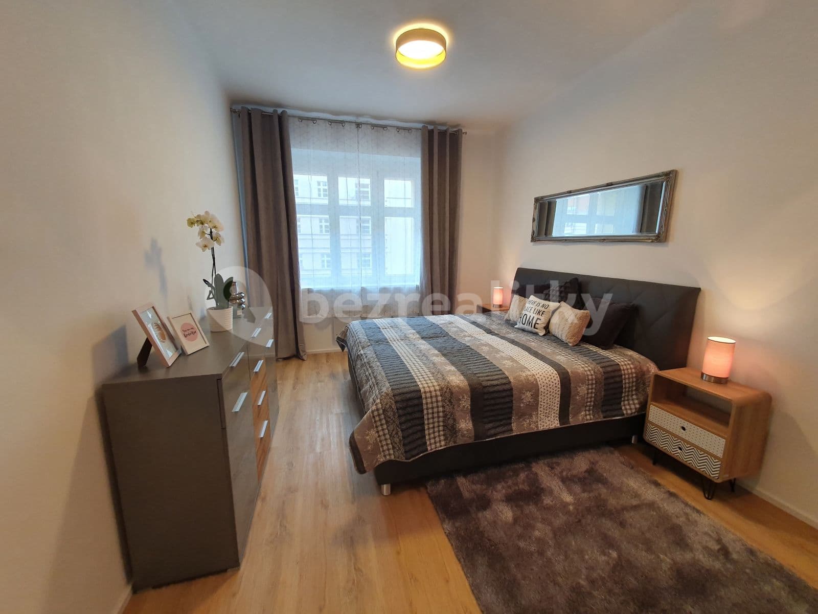 2 bedroom flat to rent, 62 m², Na Louži, Prague, Prague 2 bedroom flat to rent, 62 m², Na Louži, Prague, Prague