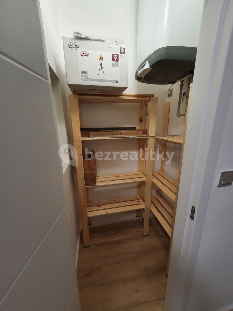 2 bedroom flat to rent, 62 m², Na Louži, Prague, Prague 2 bedroom flat to rent, 62 m², Na Louži, Prague, Prague