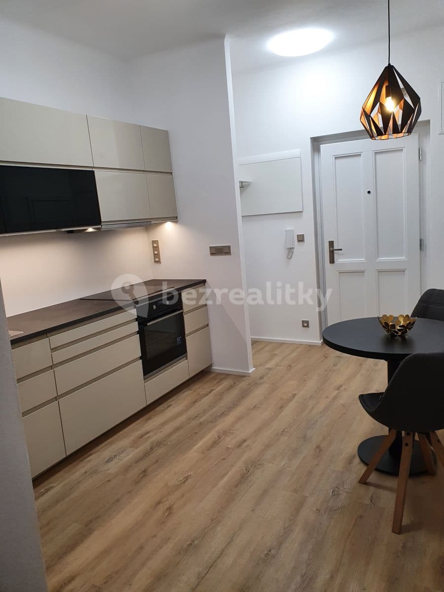 2 bedroom flat to rent, 62 m², Na Louži, Prague, Prague 2 bedroom flat to rent, 62 m², Na Louži, Prague, Prague