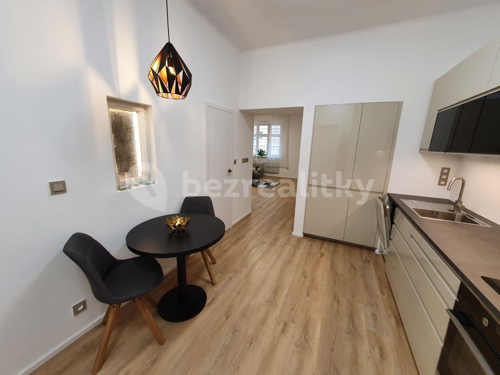 2 bedroom flat to rent, 62 m², Na Louži, Prague, Prague 2 bedroom flat to rent, 62 m², Na Louži, Prague, Prague