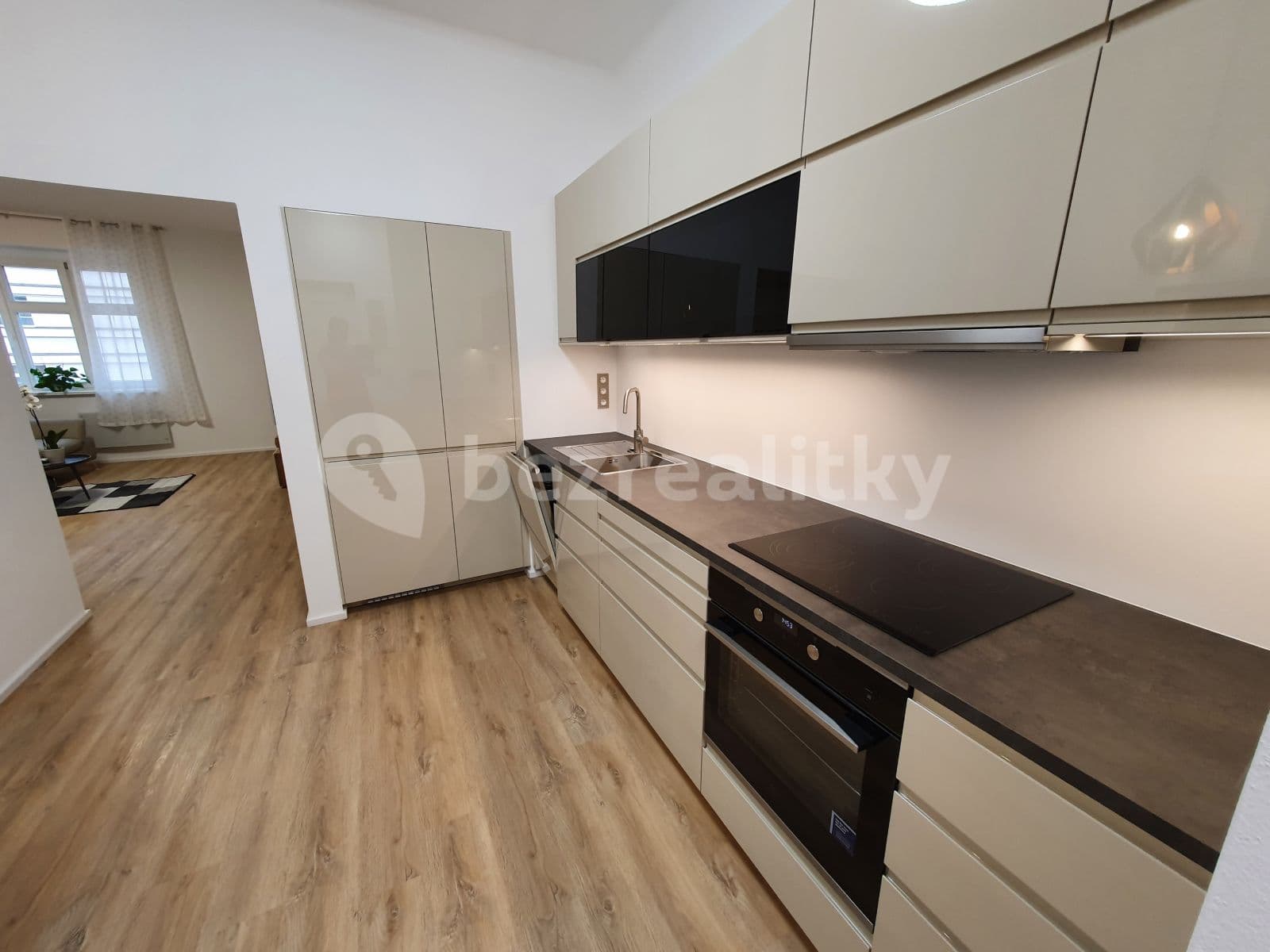 2 bedroom flat to rent, 62 m², Na Louži, Prague, Prague 2 bedroom flat to rent, 62 m², Na Louži, Prague, Prague
