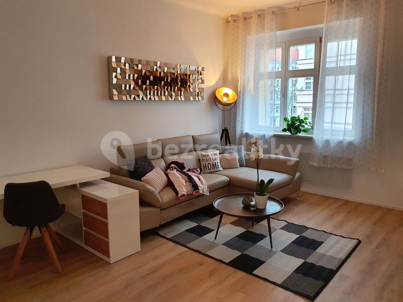 2 bedroom flat to rent, 62 m², Na Louži, Prague, Prague 2 bedroom flat to rent, 62 m², Na Louži, Prague, Prague