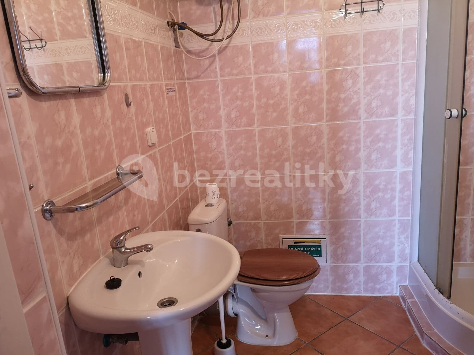 Studio flat to rent, 35 m², Samota, Olomouc, Olomoucký Region Studio flat to rent, 35 m², Samota, Olomouc, Olomoucký Region
