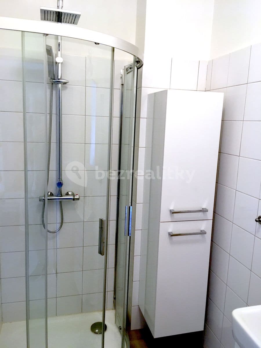 2 bedroom flat to rent, 66 m², Osvoboditelů, Zlín, Zlínský Region 2 bedroom flat to rent, 66 m², Osvoboditelů, Zlín, Zlínský Region
