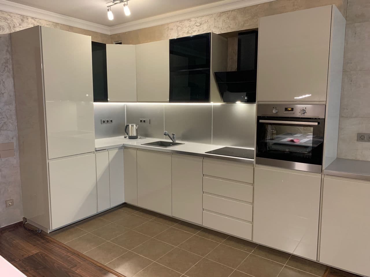 2 bedroom with open-plan kitchen flat to rent, 86 m², Olgy Havlové, Prague, Prague 2 bedroom with open-plan kitchen flat to rent, 86 m², Olgy Havlové, Prague, Prague