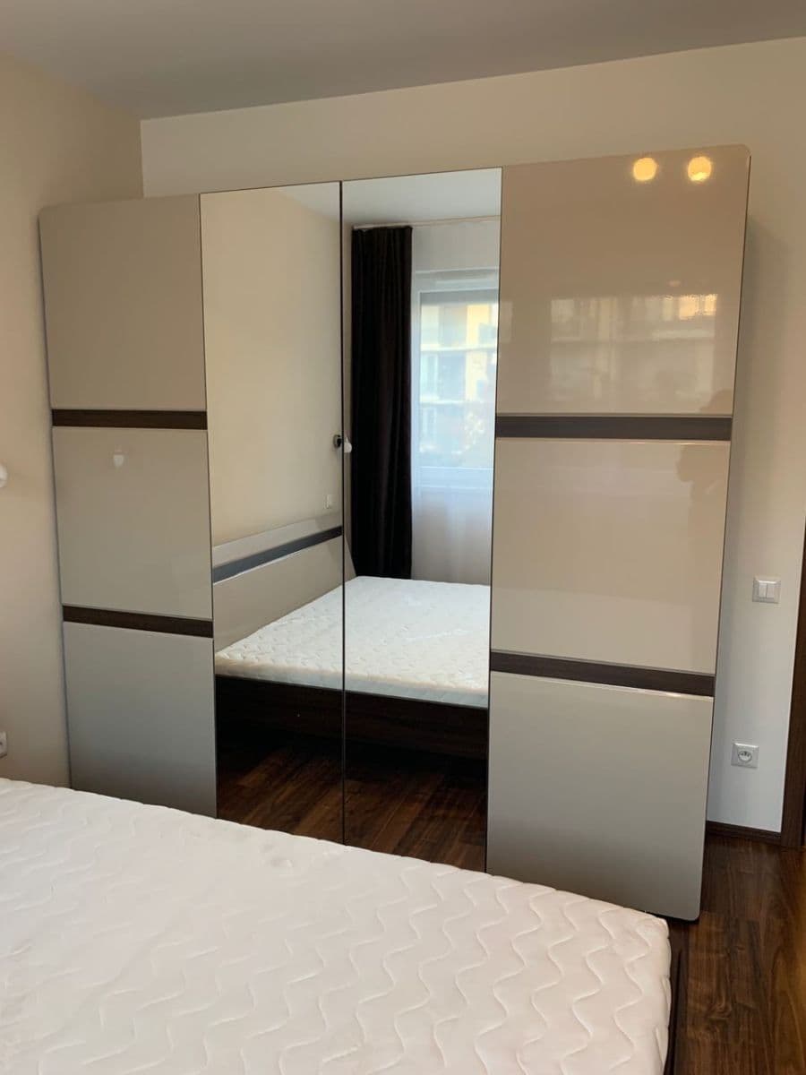 2 bedroom with open-plan kitchen flat to rent, 86 m², Olgy Havlové, Prague, Prague 2 bedroom with open-plan kitchen flat to rent, 86 m², Olgy Havlové, Prague, Prague