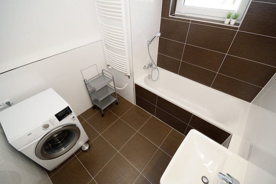 1 bedroom with open-plan kitchen flat to rent, 55 m², Makedonská, Prague, Prague 1 bedroom with open-plan kitchen flat to rent, 55 m², Makedonská, Prague, Prague