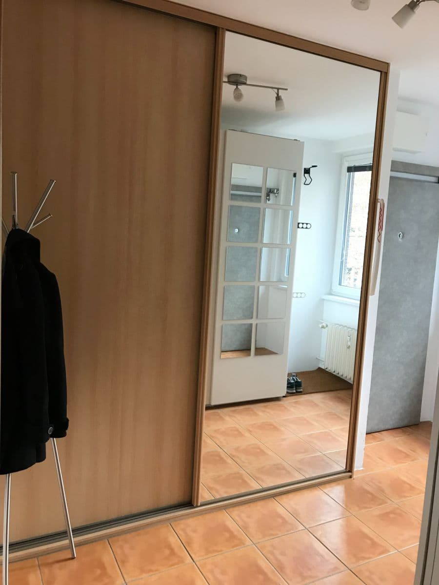 1 bedroom with open-plan kitchen flat to rent, 75 m², Pod Pramenem, Prague, Prague 1 bedroom with open-plan kitchen flat to rent, 75 m², Pod Pramenem, Prague, Prague