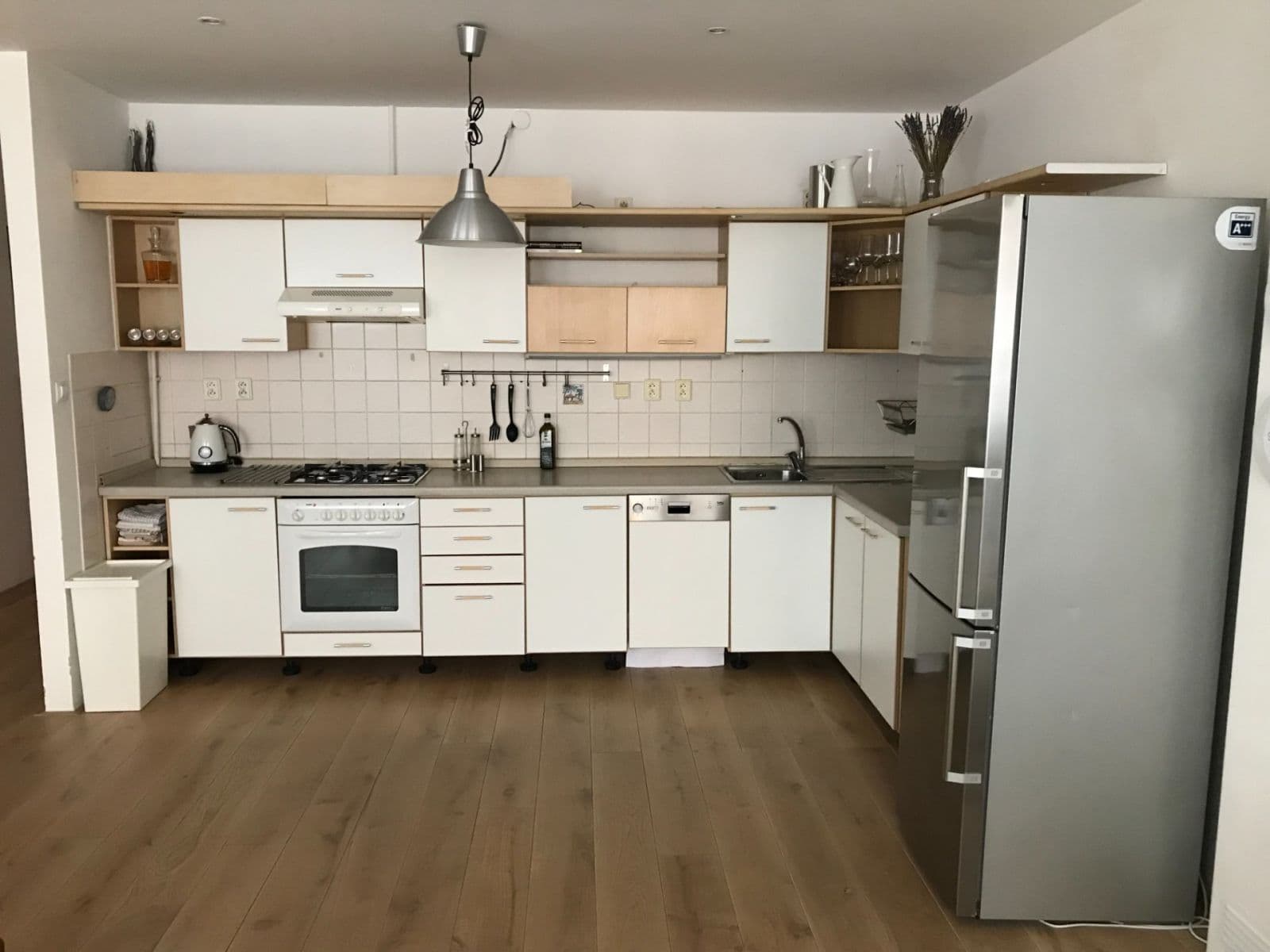 1 bedroom with open-plan kitchen flat to rent, 75 m², Pod Pramenem, Prague, Prague 1 bedroom with open-plan kitchen flat to rent, 75 m², Pod Pramenem, Prague, Prague